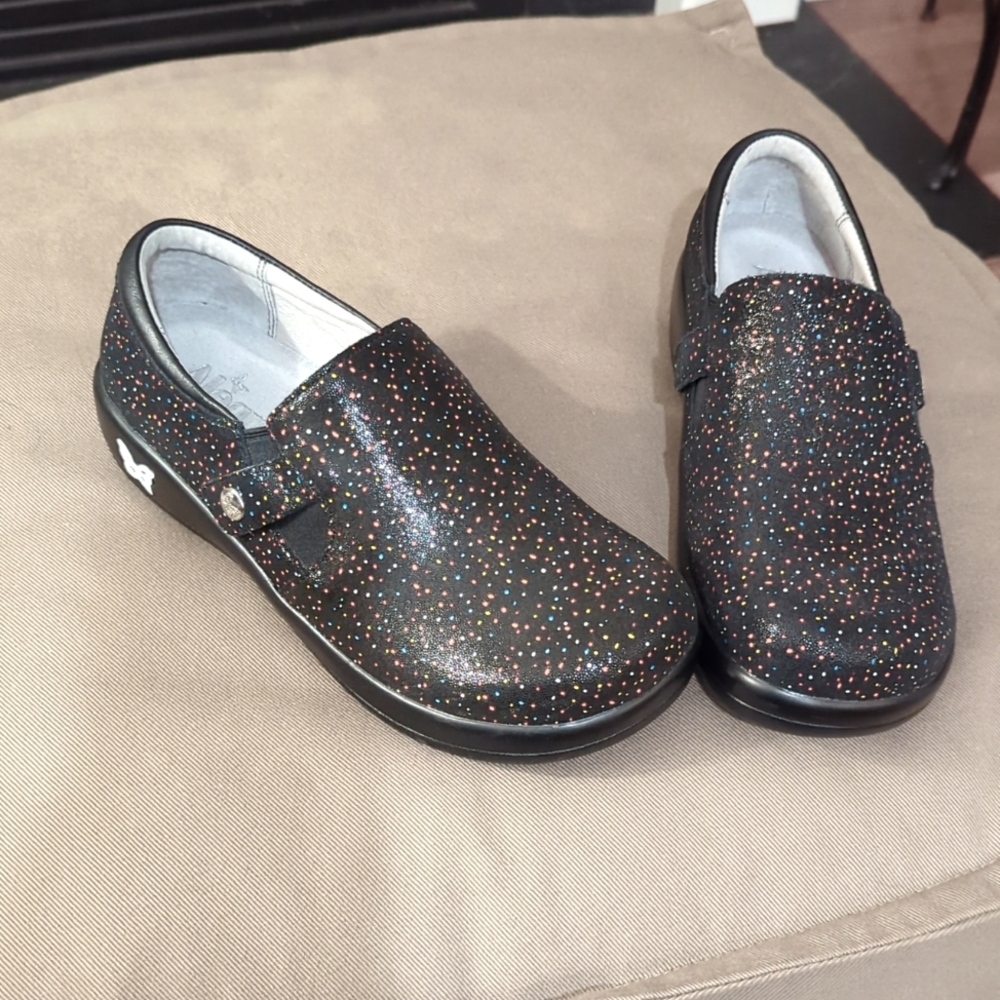 Alegria clogs size 37